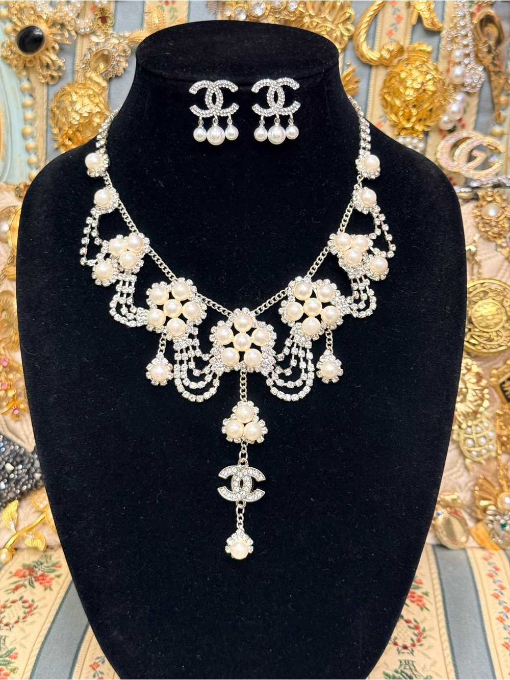 Frosted Blossom Rhinestone Pearl Jewelry Set